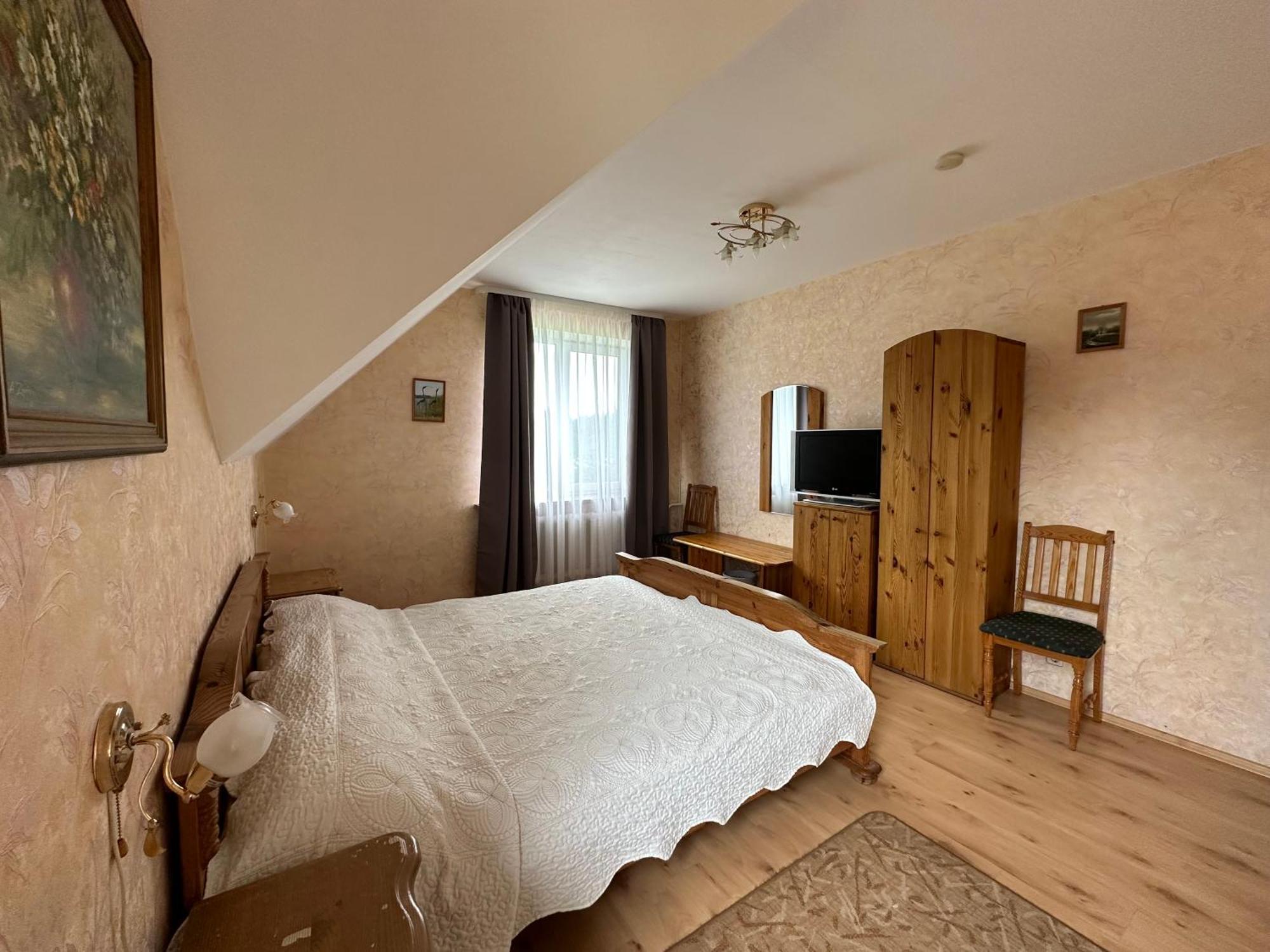 Hotel Radi Brocēni Esterno foto
