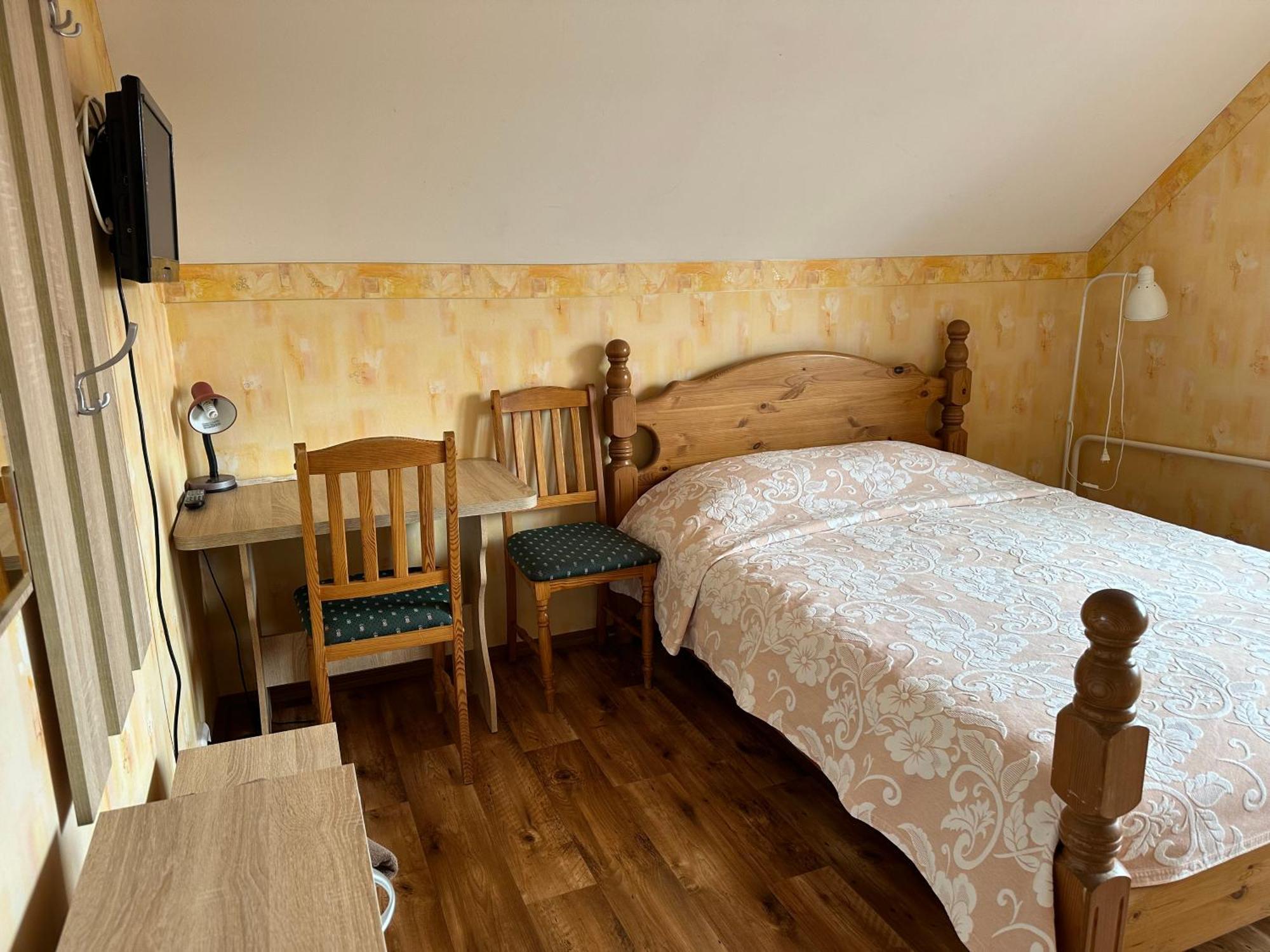 Hotel Radi Brocēni Esterno foto